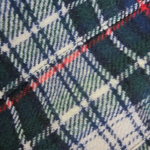 Vtg Pendleton Women XS Green Ivory Red Tartan Plaid Wool Kilt 26" Waist Skirt - Picture 3 of 10